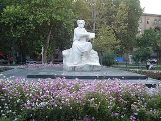 Martiros Saryan monument