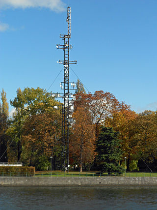 Tour cybernétique