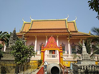 Saravon Decho Pagoda