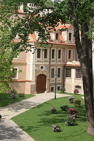 Malý Fürstenberský palác