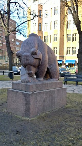 Bear on Anthill