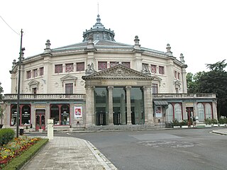 Cirque Jules Verne