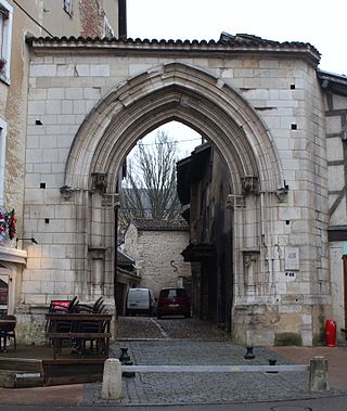 Porte des Jacobins