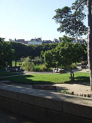 Square Jean-Baptiste Daviais