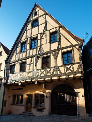 Maison à l'Ours Noir