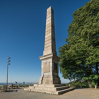 Canossa-Säule