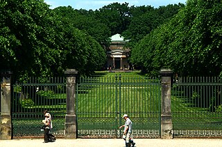 Welf family mausoleum