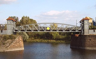 Hafenhubbrücke