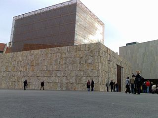 Ohel Jakob synagogue