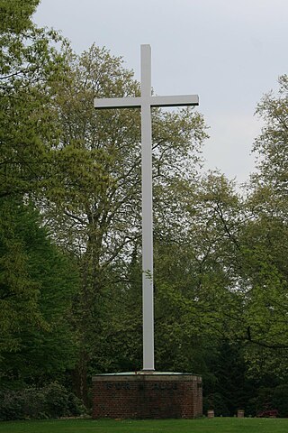 Hochkreuz Ehrenfriedhof Mönchengladbach