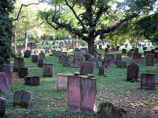 Alter Jüdischer Friedhof „Heiliger Sand“