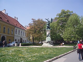 Statue of Independence War