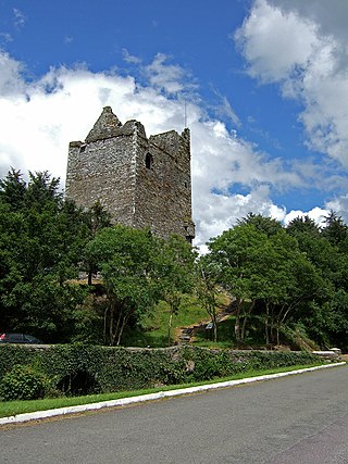 Ballynacarriga Castle