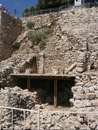 Stepped Stone Structure