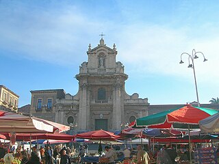 Basilica Santuario di Maria Santissima Annunziata al Carmine