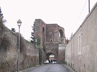 Porta Caelimontana