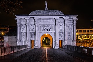 Porta San Tomaso