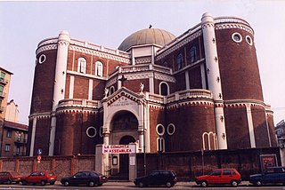 Chiesa di Maria Regina della Pace