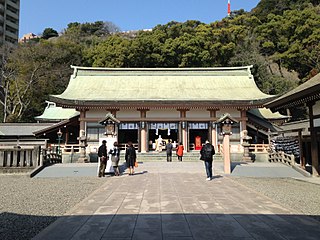 照国神社