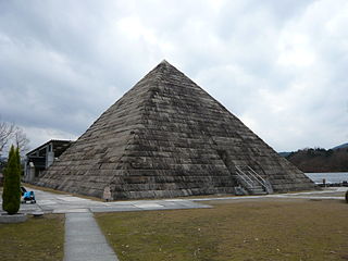 Stone Museum Hakusekikan