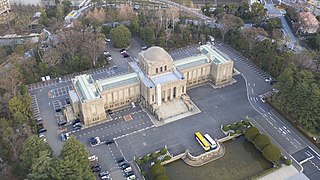 Meiji Memorial Picture Gallery