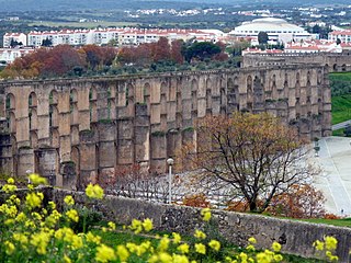 Aqueduto da Amoreira