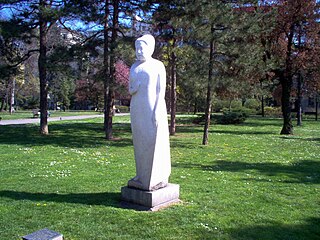 Monument to Nadezda Petrovic