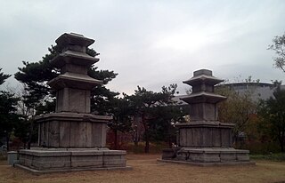 Galhangsa Three-story Stone Pagoda