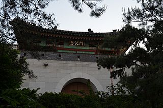 Hyehwamun Gate