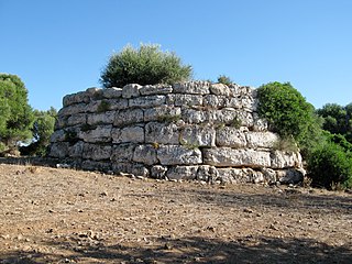 Talaiot quadrat de ses Llenques