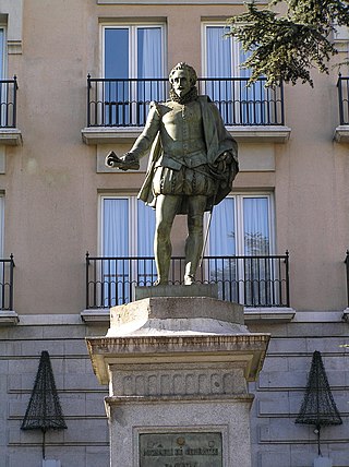 Estatua a Miguel de Cervantes Saavedra