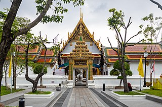 Wat Rakhang Kositaram Woramahawihan