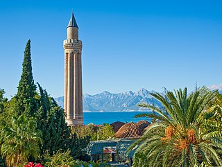 Yivli Minare Camii