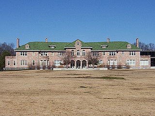 Museum of Science and History, Pink Palace