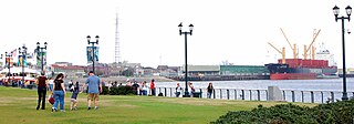 Woldenberg Riverfront Park