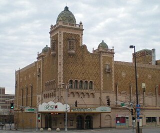 Rose Blumkin Performing Arts Center