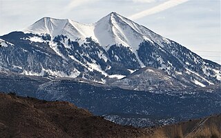 Mount Tukuhnikivatz