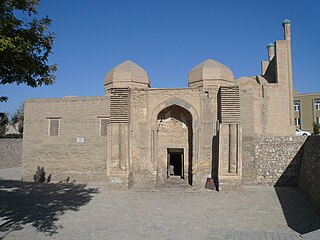 Magʻoki Attori masjidi